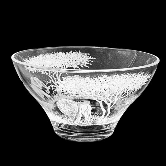 Glass Bowl, Engraved with the Big Five in Banana fibre presentation Box