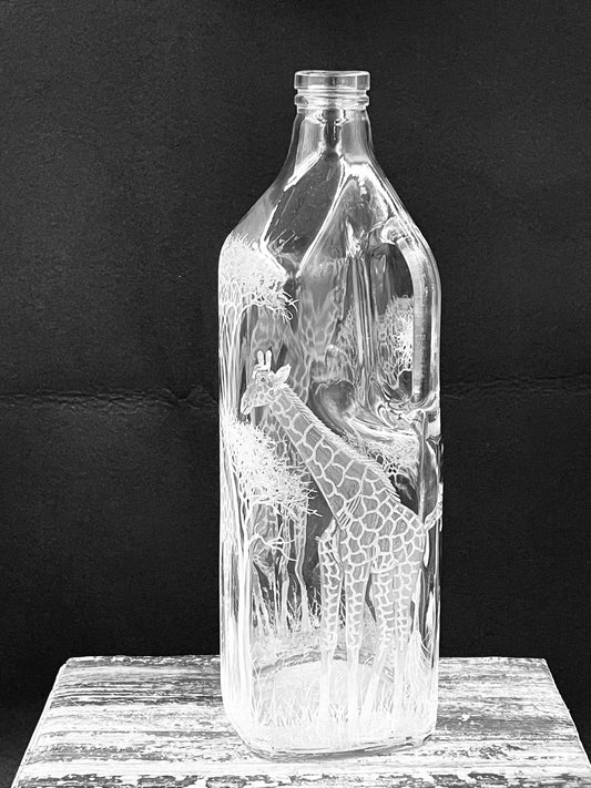 Giant Flagon Bottle, Engraved with Giraffe