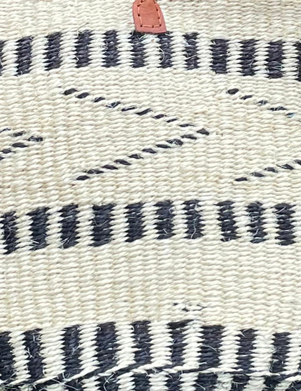 Small Sisal Basket Ivory & Black Chevron Blocks with Long Leather Handles