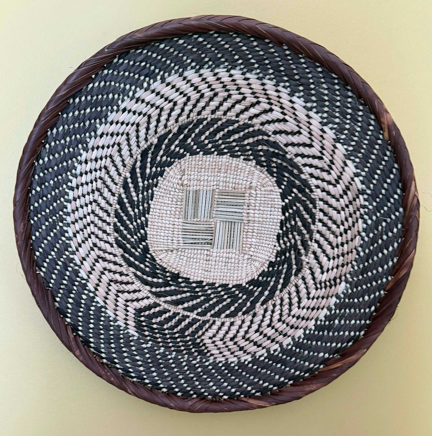 Basket Tonga/Binga Regular