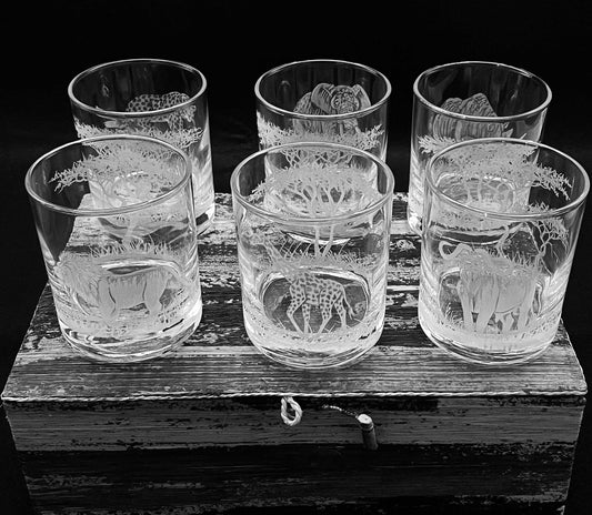 Tumbler Glasses, Engraved with Big 5 plus Giraffe