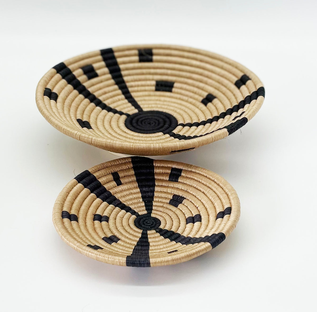Intango Intango Baskets set of 2 (ASSORTED DESIGNS) – A Small Shop in Africa