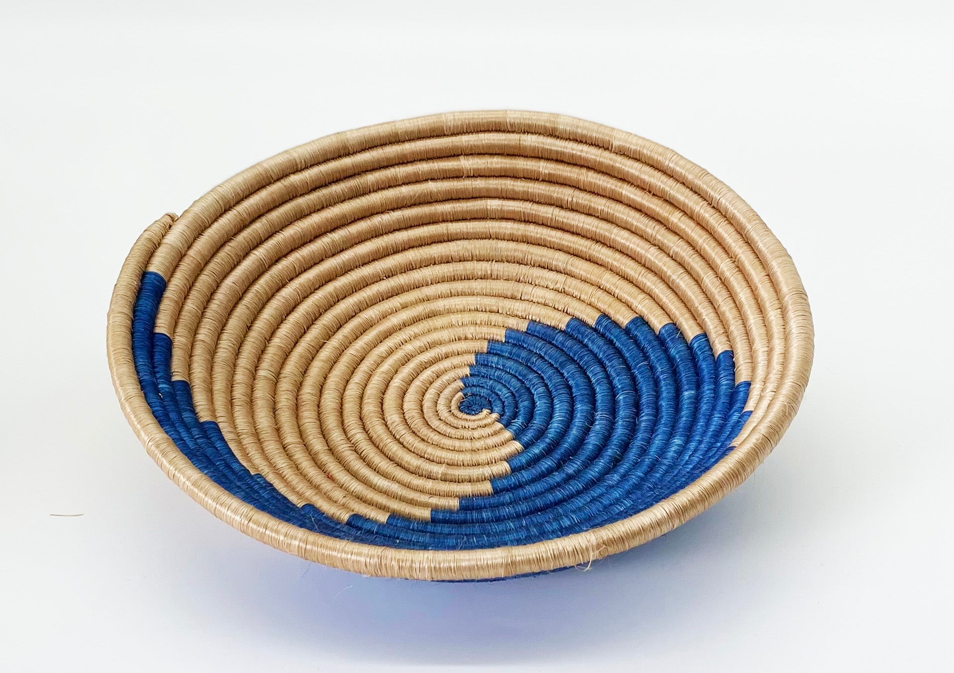 Large Intango baskets - Colours (ASSORTED DESIGNS)