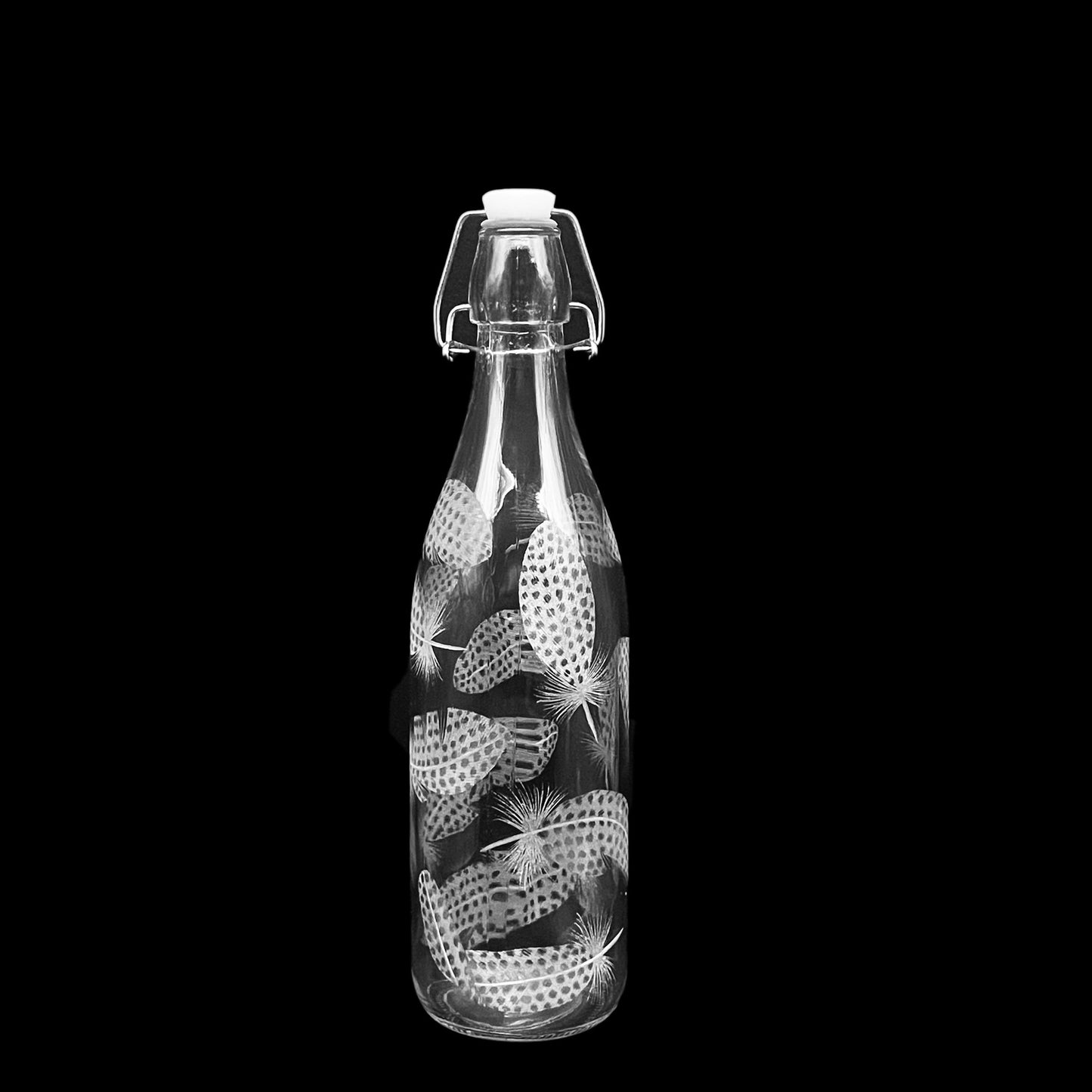 Metal Sealed Bottles, Engraved with Dragon Fly & Feathers