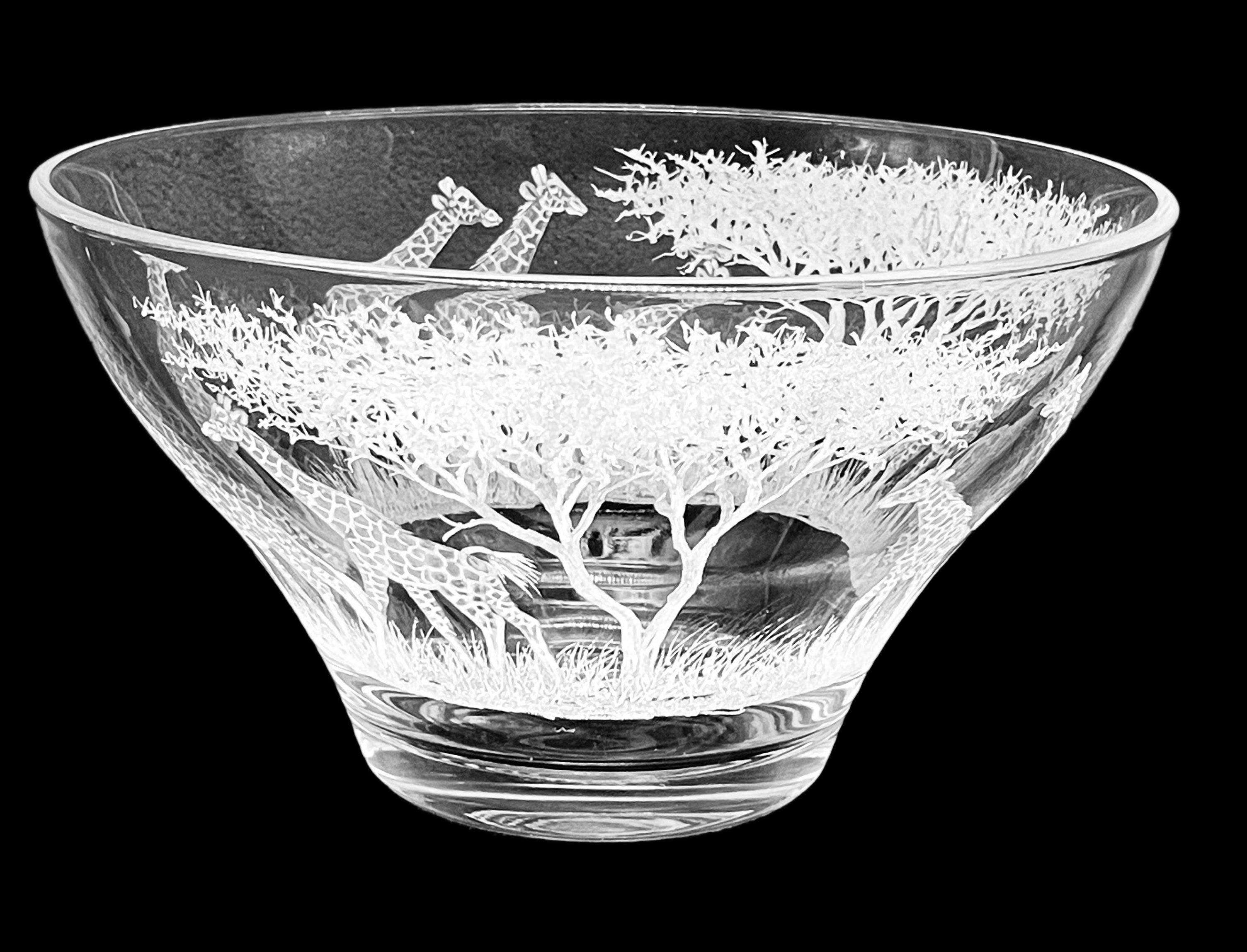 Glass Bowl, Engraved with Giraffe in Banana Fibre Presentation Box