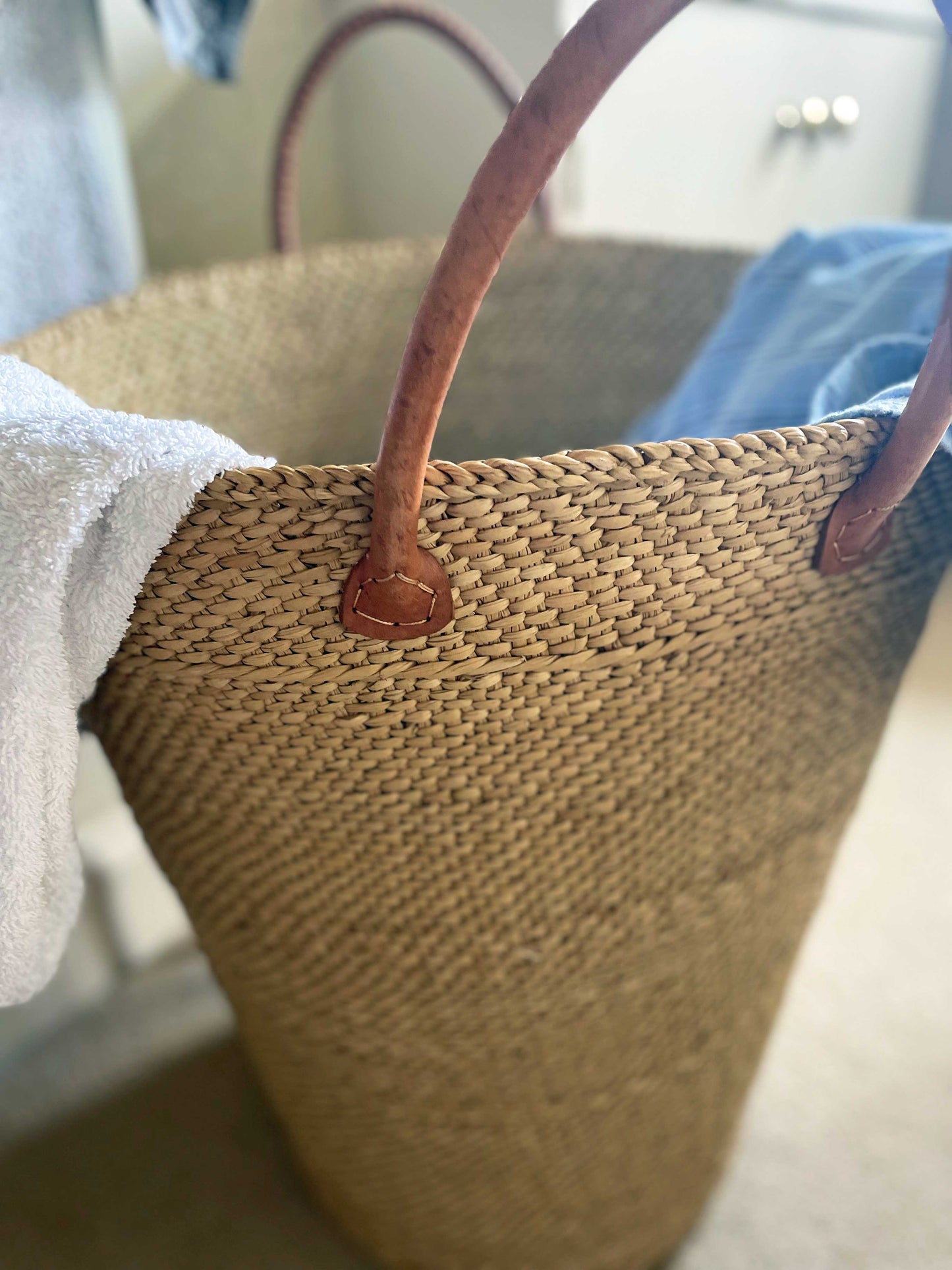 Large Tanzanian Sea Grass Laundry Basket.