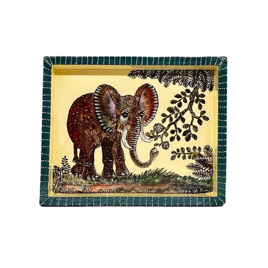 Naive Art Tray Small Elephant eating