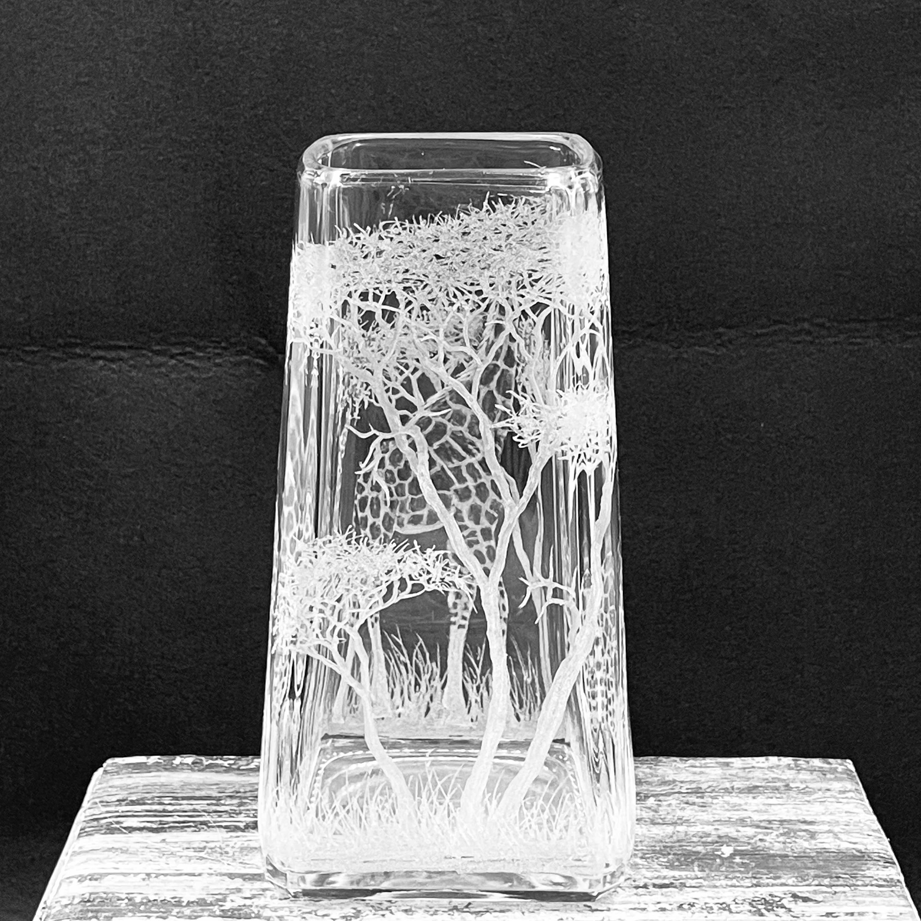 Vase, Large Engraved Giraffe Family